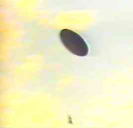 golfwar2.jpg (2562 bytes)